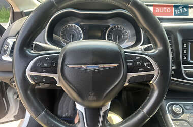 Седан Chrysler 200 2014 в 