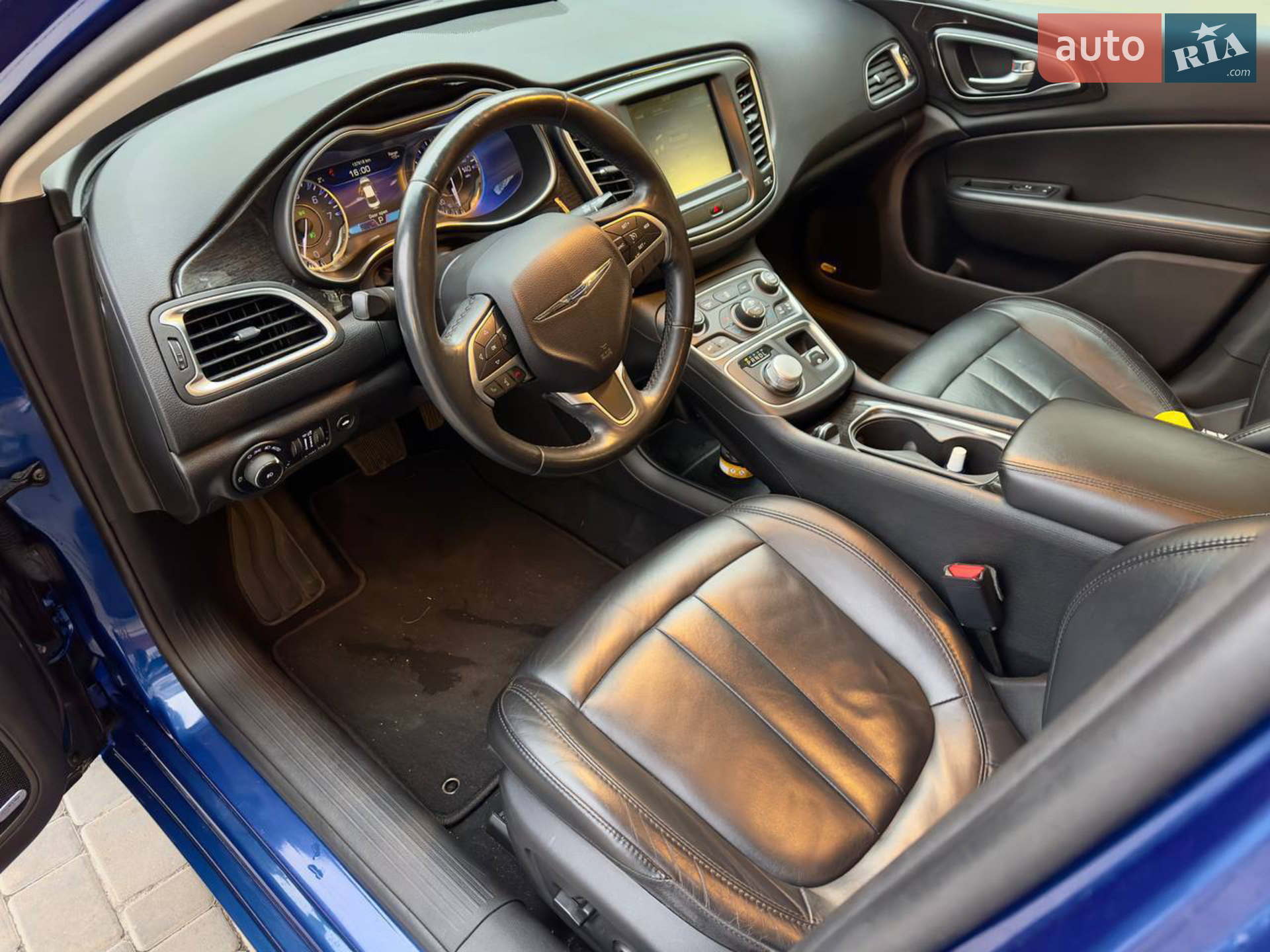 2015 Chrysler 200 - мініатюра 8