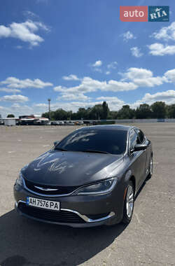 Седан Chrysler 200 2014 в Києві