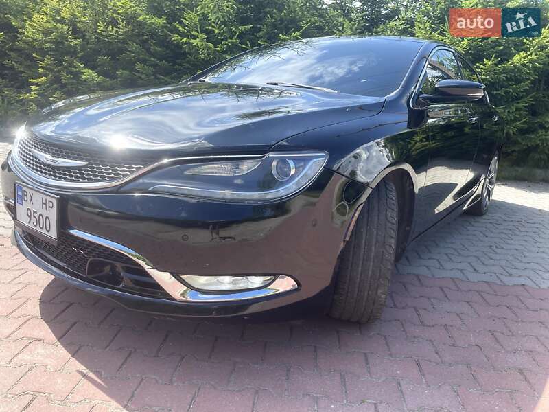 Седан Chrysler 200 2014 в Шепетовке