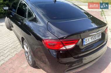 Седан Chrysler 200 2014 в Шепетовке