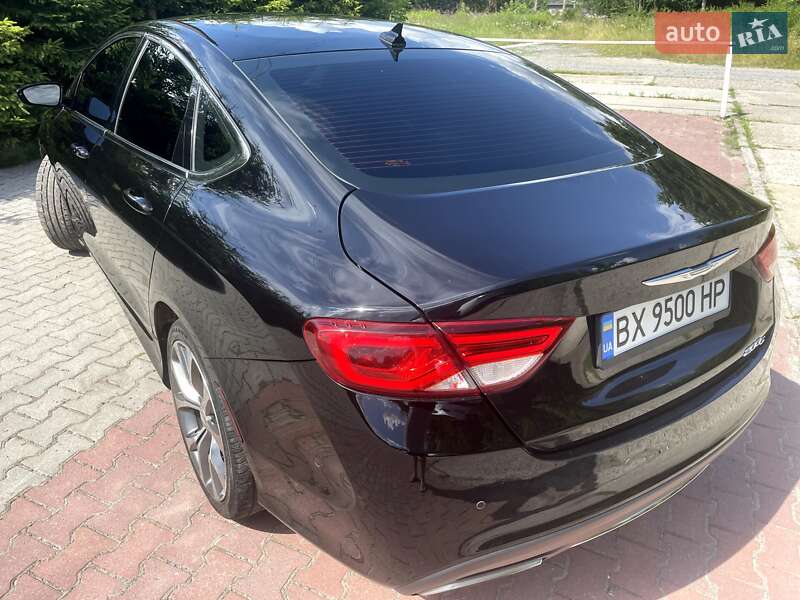 Седан Chrysler 200 2014 в 
