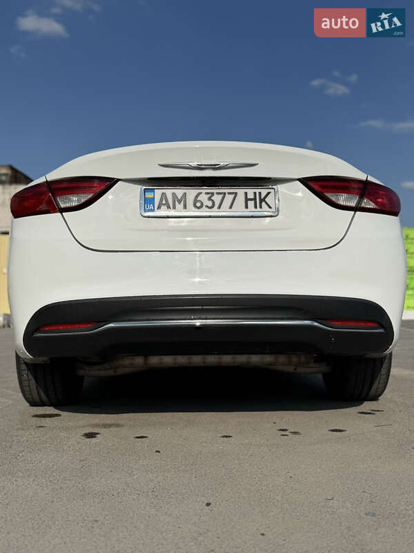 Седан Chrysler 200 2014 в Житомире