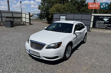 Седан Chrysler 200 2013 в Одессе