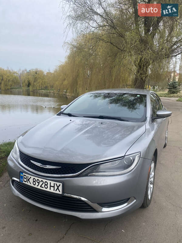 Седан Chrysler 200 2016 в Ровно фото 2 Седан Chrysler 200 2016 в Ровно
