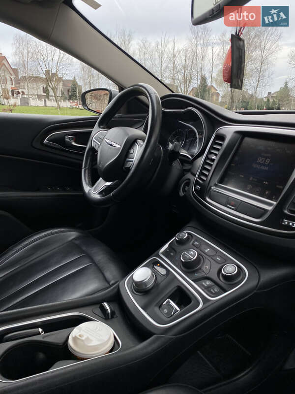 Седан Chrysler 200 2016 в Ровно фото 7 Седан Chrysler 200 2016 в Ровно