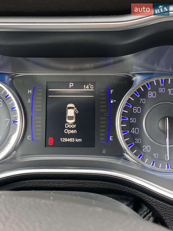 Седан Chrysler 200 2016 в Ровно фото 13 Седан Chrysler 200 2016 в Ровно