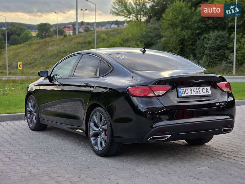 Седан Chrysler 200 2014 в Тернополі