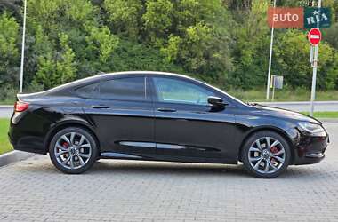 Седан Chrysler 200 2014 в 