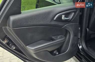 Седан Chrysler 200 2014 в 