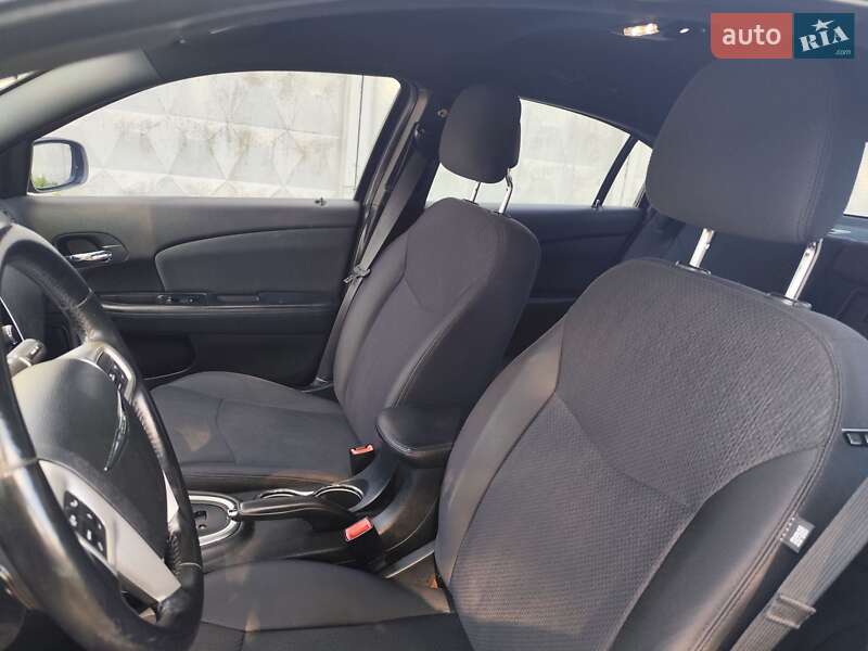 Седан Chrysler 200 2012 в Киеве