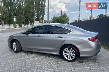 Седан Chrysler 200 2016 в 