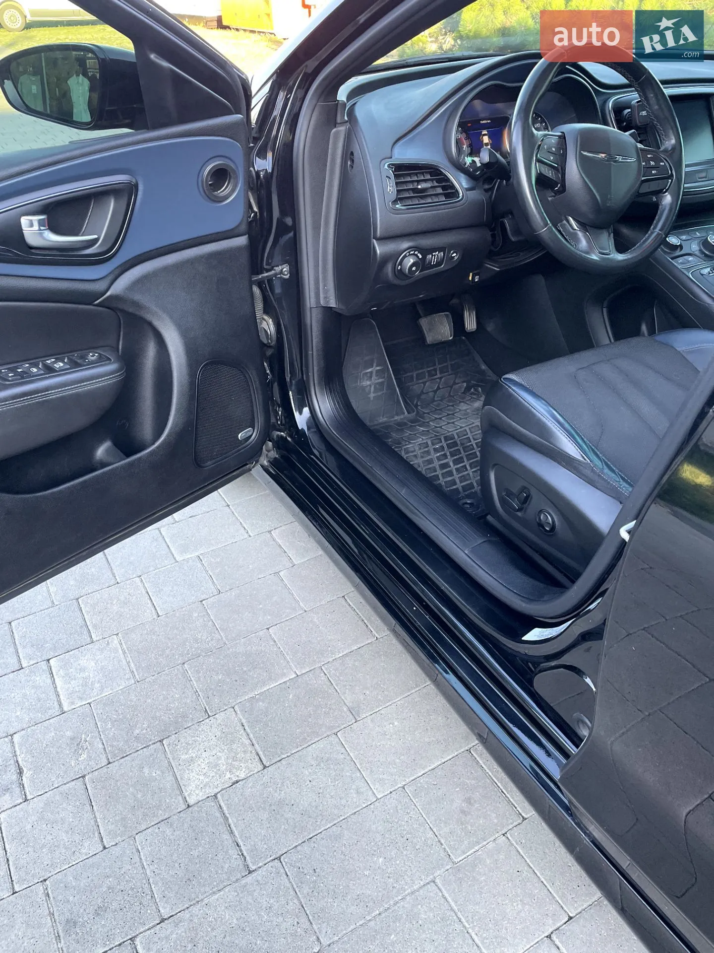 2015 Chrysler 200 - мініатюра 33
