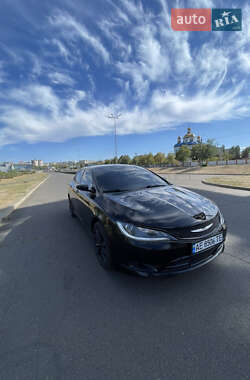 Седан Chrysler 200 2015 в Кривому Розі