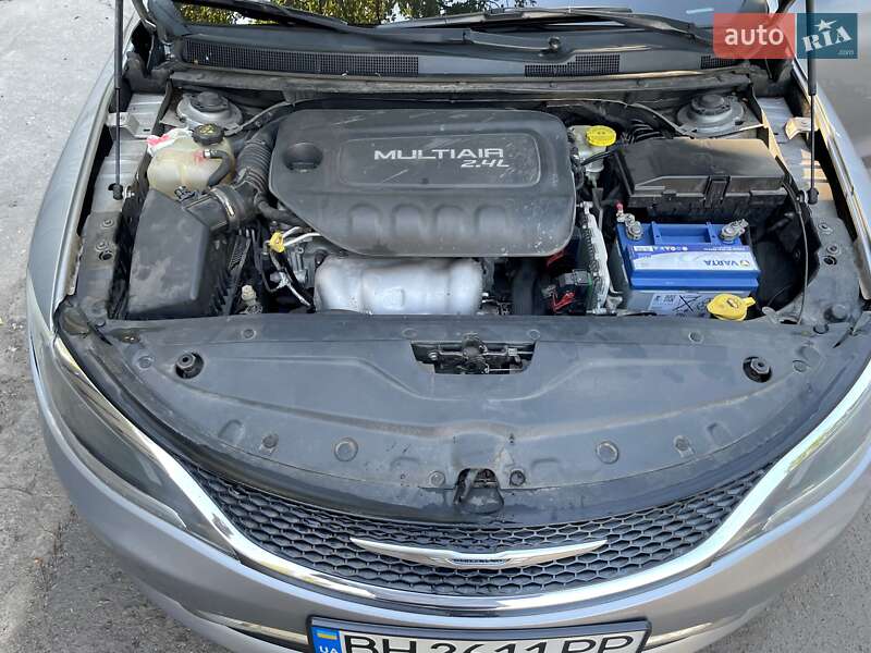 Седан Chrysler 200 2014 в Одессе