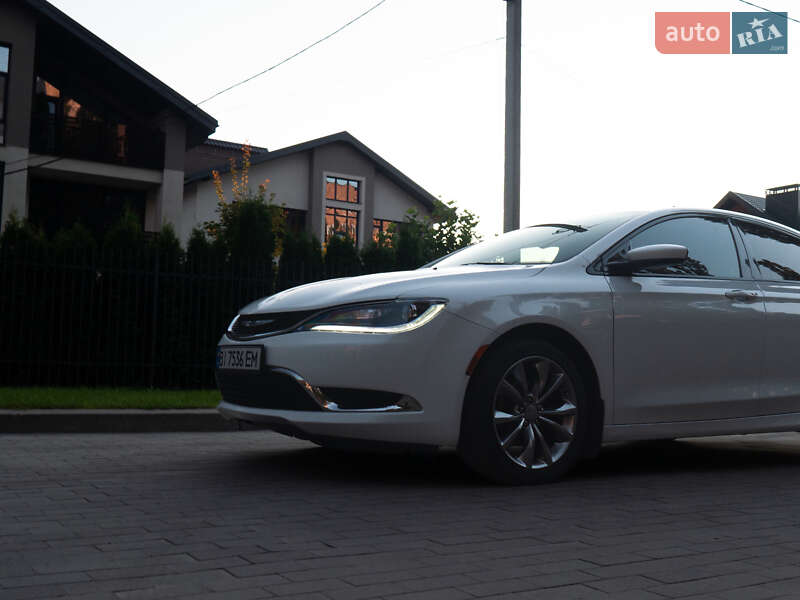 Седан Chrysler 200 2014 в Кременчуге
