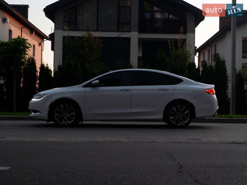 Седан Chrysler 200 2014 в Кременчуге