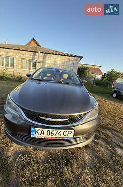 Седан Chrysler 200 2016 в 