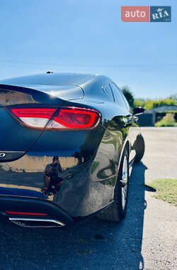 Седан Chrysler 200 2014 в Лубнах