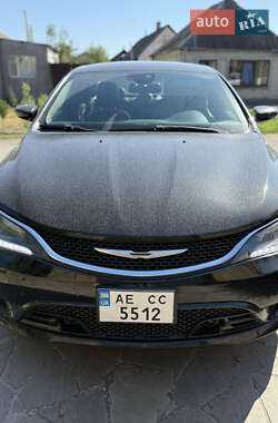 Седан Chrysler 200 2014 в 