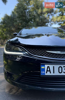 Седан Chrysler 200 2016 в 