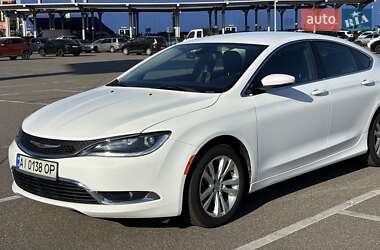 Седан Chrysler 200 2015 в Киеве