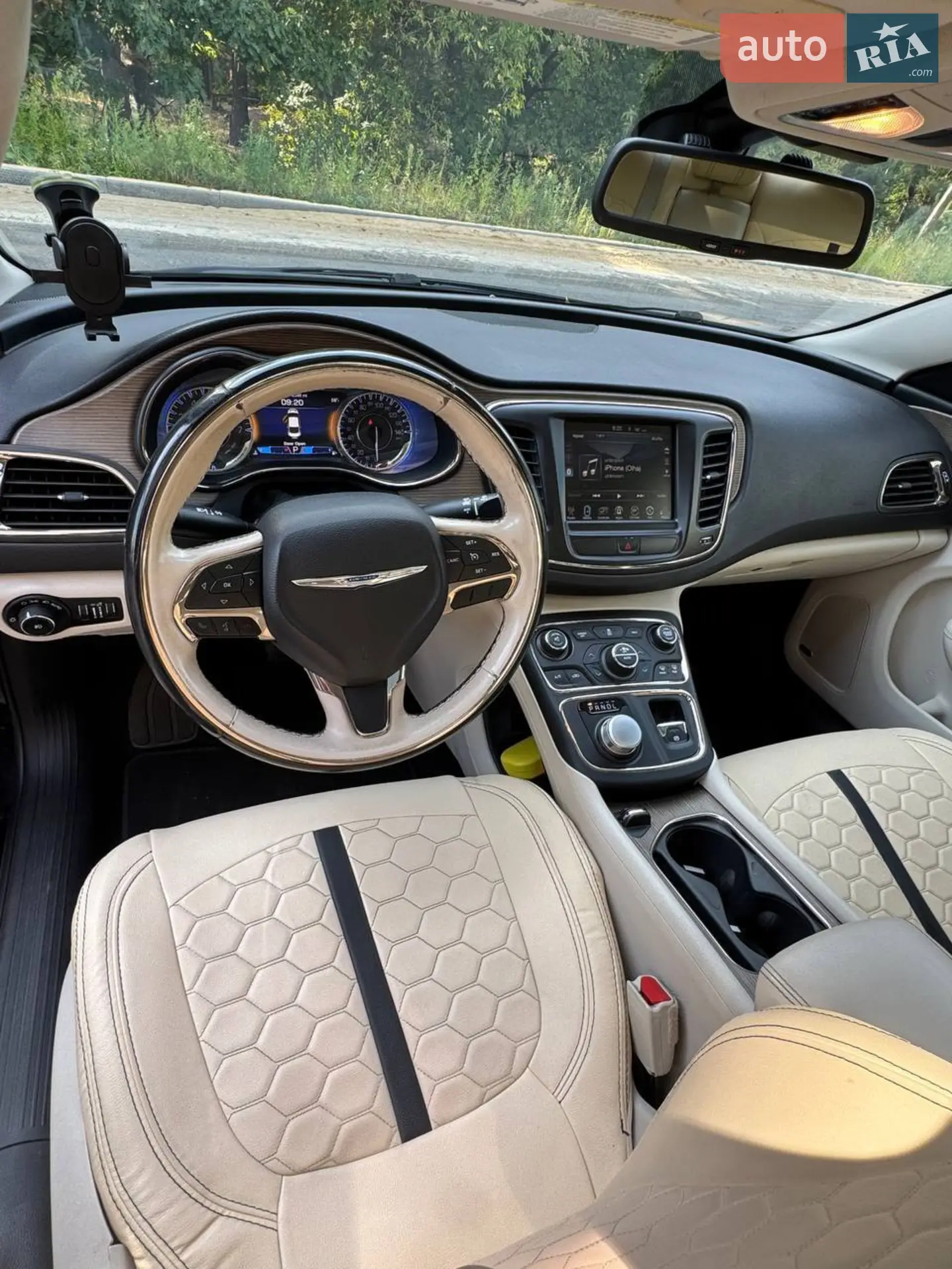 2015 Chrysler 200 - мініатюра 9