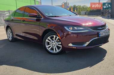 Седан Chrysler 200 2015 в 