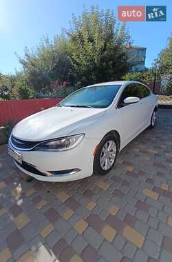 Седан Chrysler 200 2014 в 