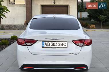 Седан Chrysler 200 2014 в 