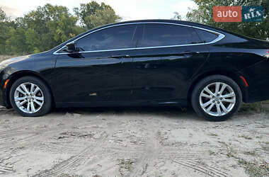 Седан Chrysler 200 2015 в 