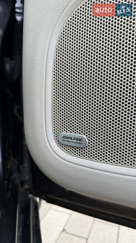 Седан Chrysler 200 2014 в Ровно