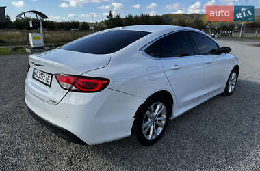 Седан Chrysler 200 2015 в 