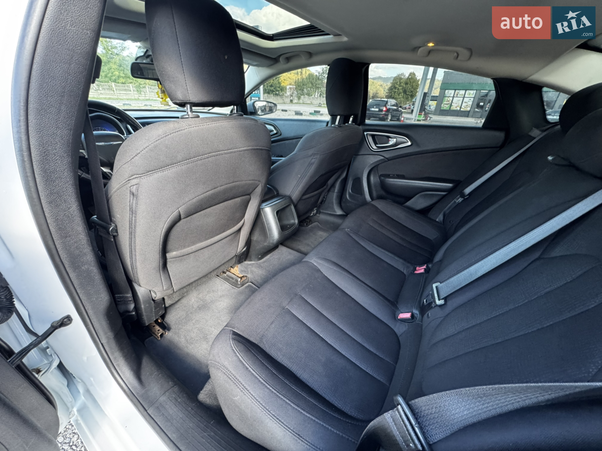 2015 Chrysler 200 - мініатюра 45