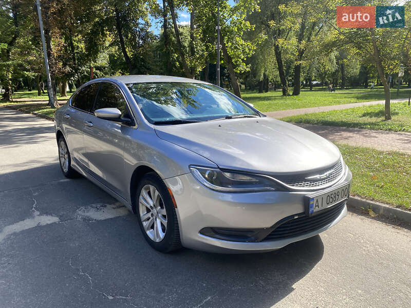 Седан Chrysler 200 2014 в Киеве