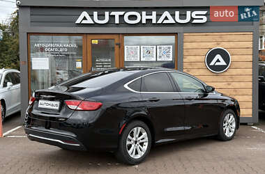 Седан Chrysler 200 2014 в 