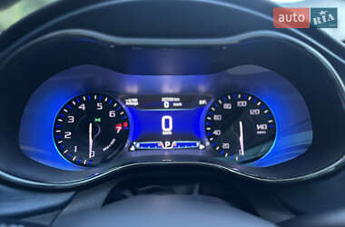 Седан Chrysler 200 2014 в 