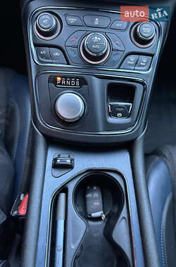 Седан Chrysler 200 2014 в 