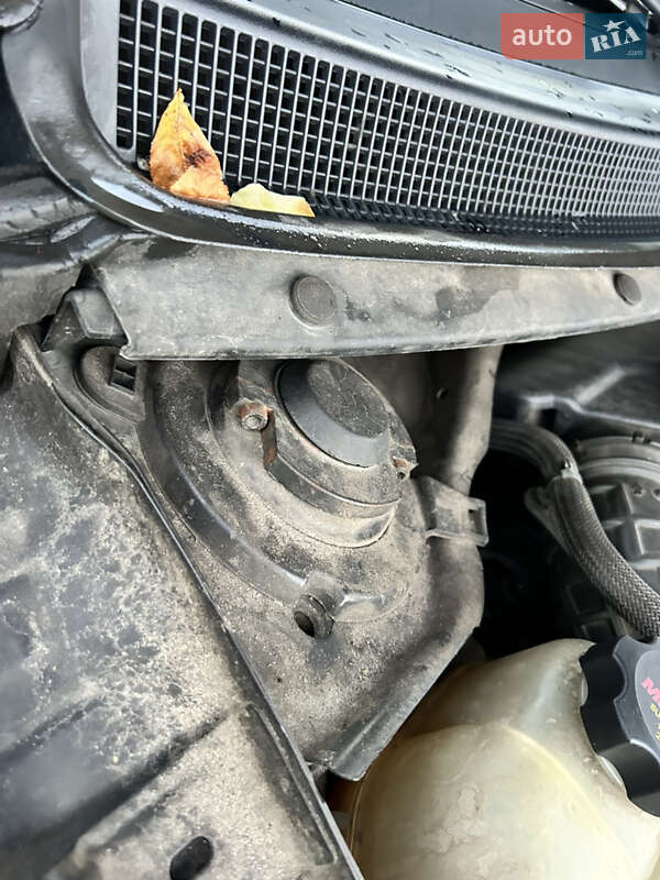 Седан Chrysler 200 2014 в Днепре