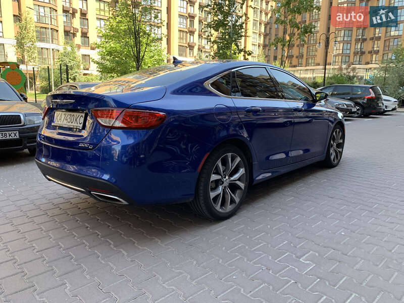 Седан Chrysler 200 2015 в Киеве фото 6 Седан Chrysler 200 2015 в Киеве