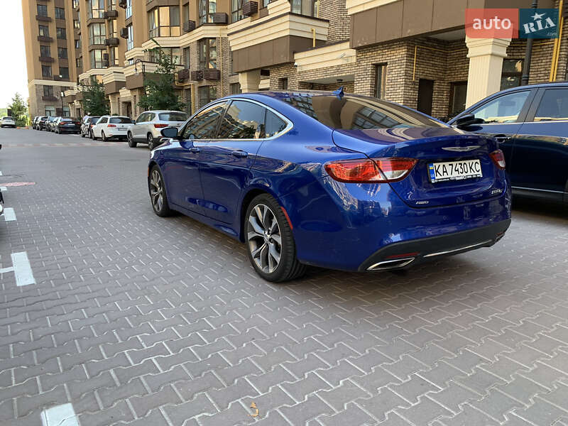 Седан Chrysler 200 2015 в Киеве фото 11 Седан Chrysler 200 2015 в Киеве