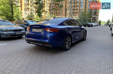 Седан Chrysler 200 2015 в  фото 10 Седан Chrysler 200 2015 в