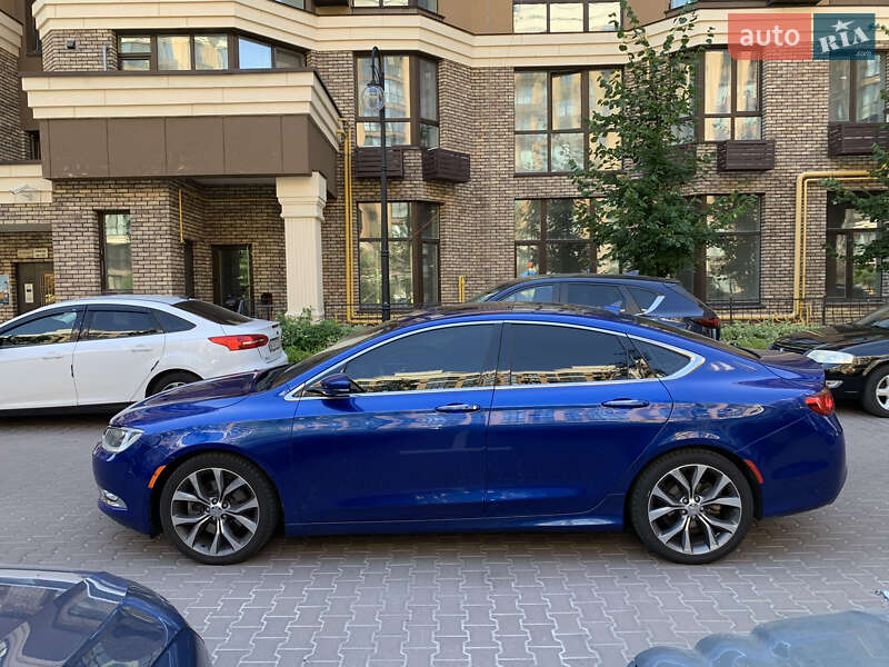 Седан Chrysler 200 2015 в Киеве фото 14 Седан Chrysler 200 2015 в Киеве