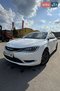 Седан Chrysler 200 2014 в 