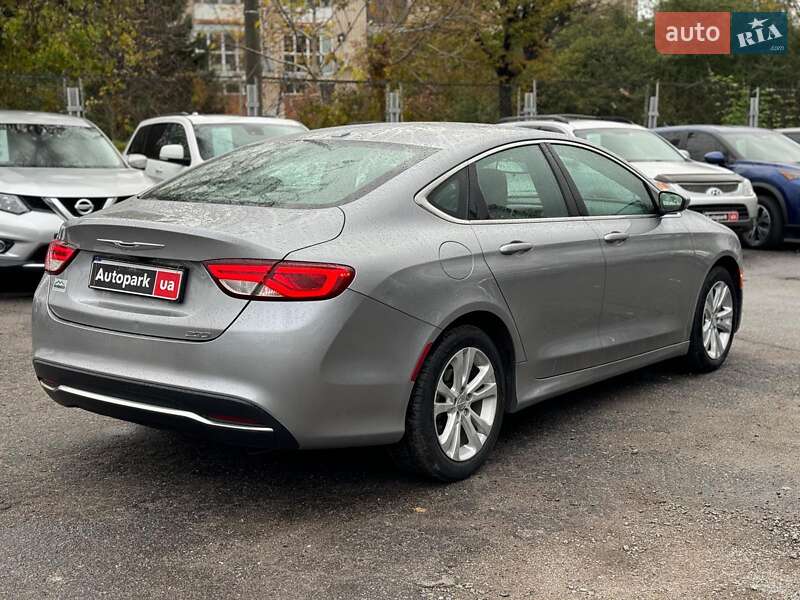 Седан Chrysler 200 2014 в Виннице