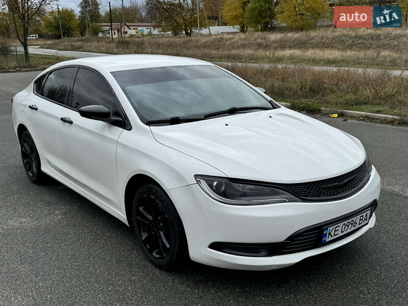 Седан Chrysler 200 2015 в Новомосковську фото 2 Седан Chrysler 200 2015 в Новомосковську