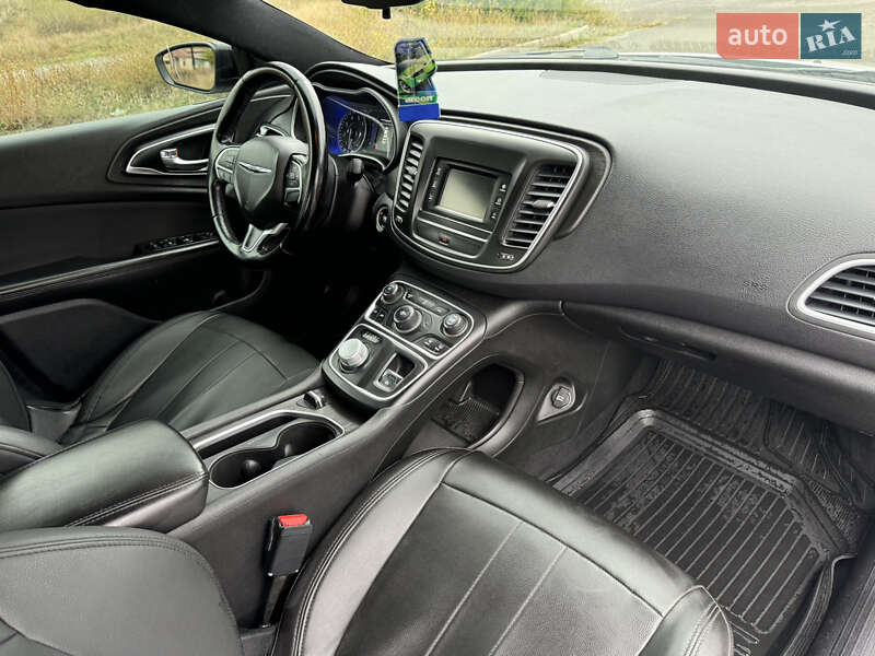 Седан Chrysler 200 2015 в Новомосковську фото 8 Седан Chrysler 200 2015 в Новомосковську