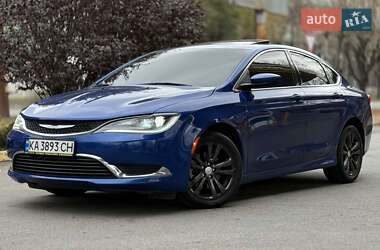 Седан Chrysler 200 2015 в Днепре