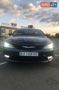Седан Chrysler 200 2016 в Киеве