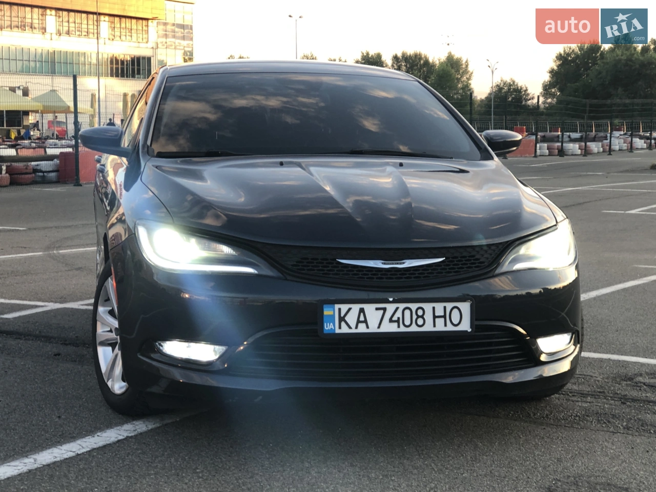 2016 Chrysler 200 - мініатюра 21